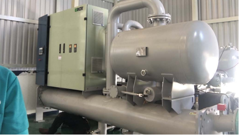 250TR VFD SCREW (INVERTER CHILLER) - NIKE IN VIETNAM 1